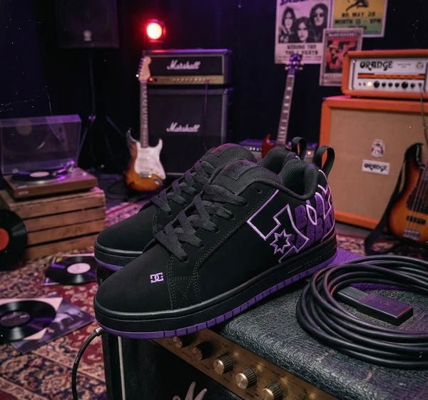 DCSNEAKER™ LIMITED EDITION UNISEX